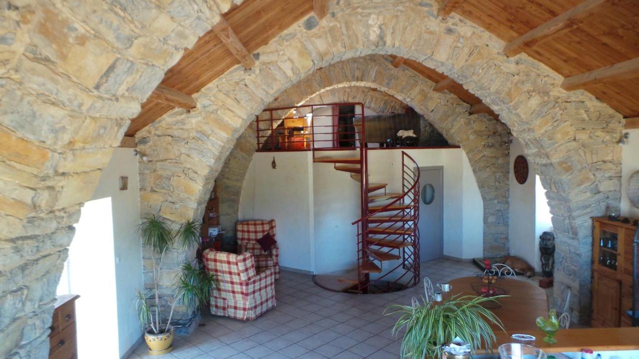 Chambre D'Hotes Les Louves Saint-Paul-des-Fonts Exterior foto